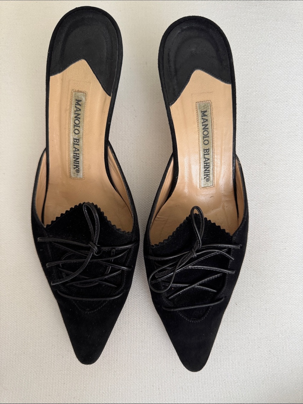 Manolo Blahnik Black Suede Lace Up Pointed Toe Kitten Heel Mules Y2K - Picture 2 of 9